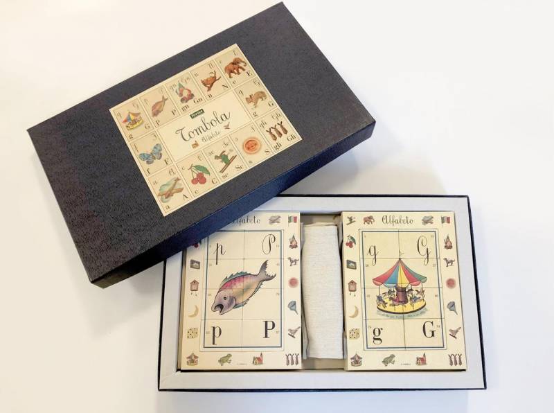 Tombola gioco da tavolo, alfabeto illustrato